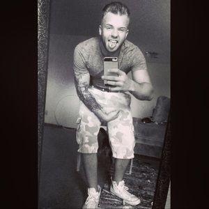 Meet your Posher, Jon